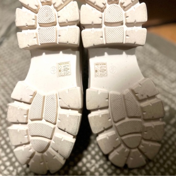 Cream Platform Combat Boots, new without box STILL AVAILABLE - Picture 4 of 4